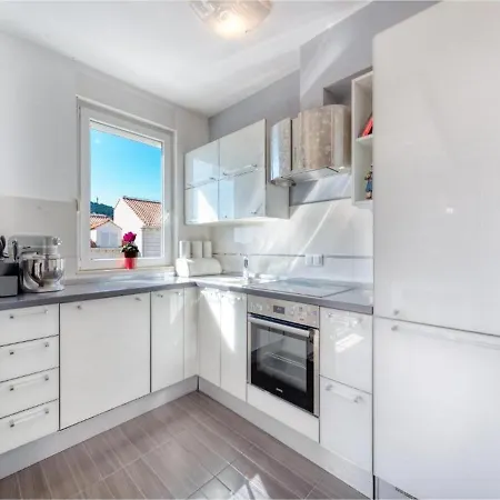 Corto Maltese Apartamento *